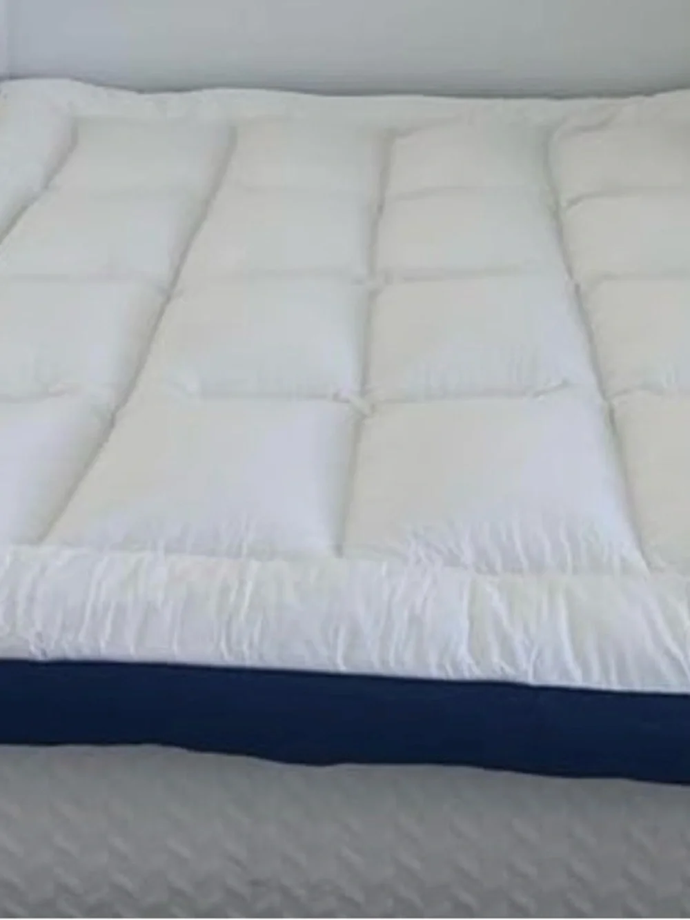 new Queen Mattress Topper. firm price